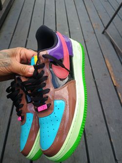 Mens : 9.5     Nike Air Force 1 Low SP Undefeated Multi-Patent sneakers in the "Pink Prime" colorway.