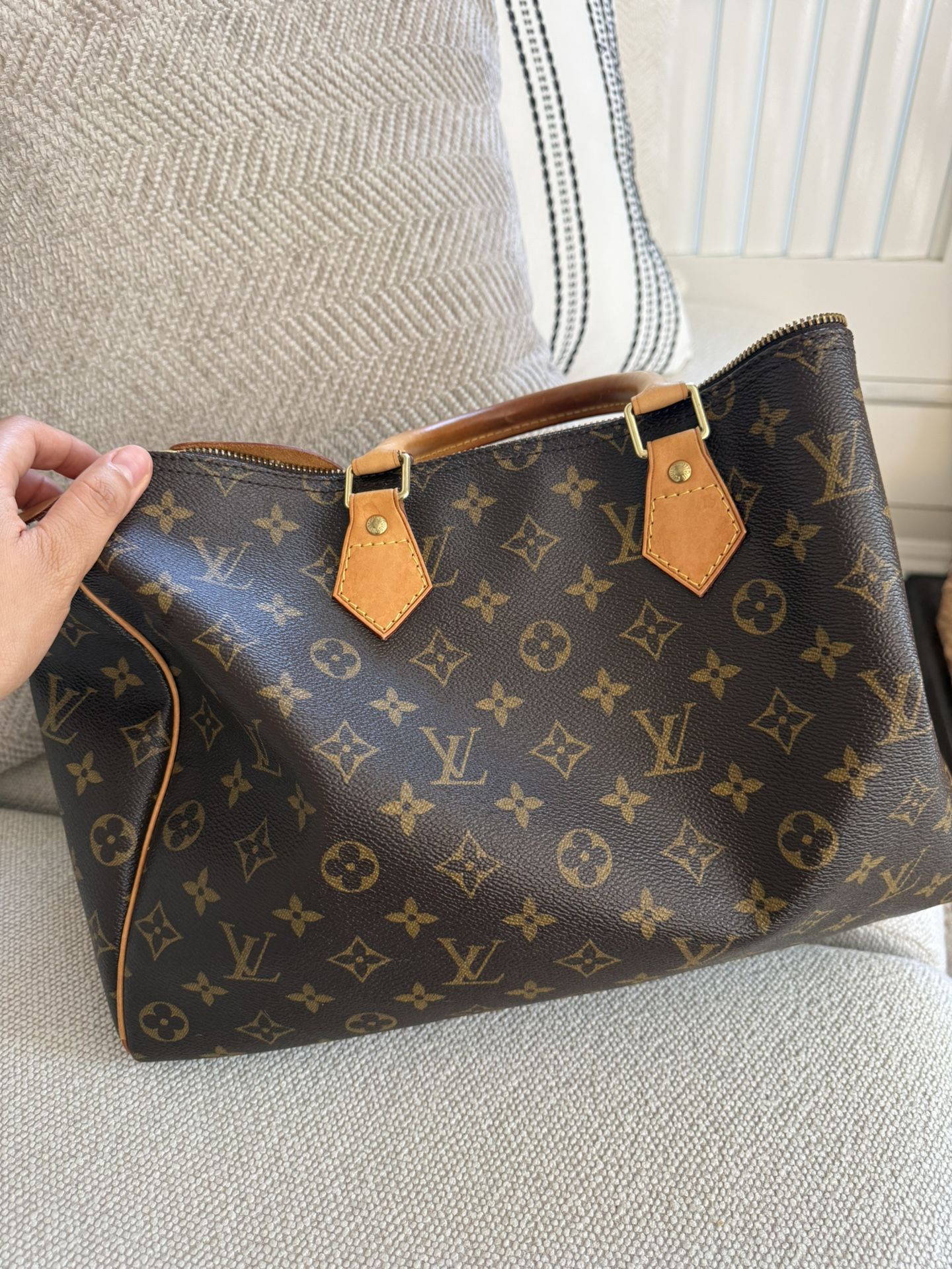 Louis Vuitton Speedy Bag