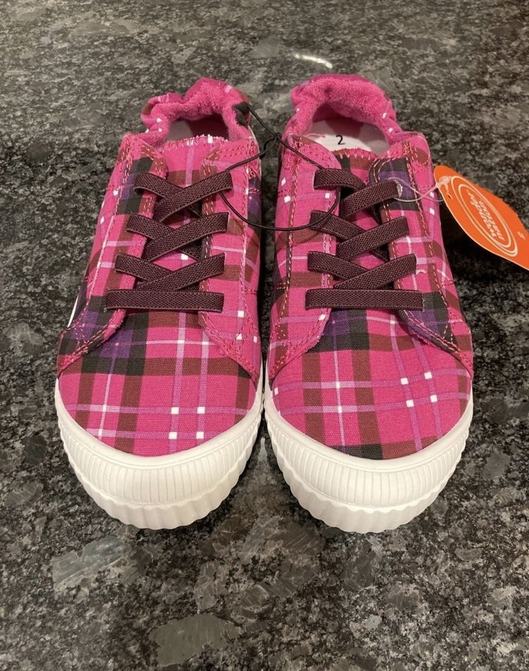 New Wonder Nation Size 2 Girls Canvas Bump Toe Slip On Sneaker Shoes