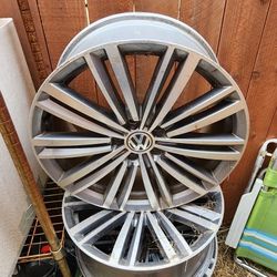 Vw 19" Borbet Wheels