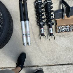 2023 Ram 1500 Laramie Rims, Front & Rear Shocks