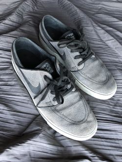 Nike Janoski