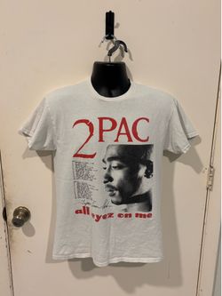 2 Pac all eyes on me shirt