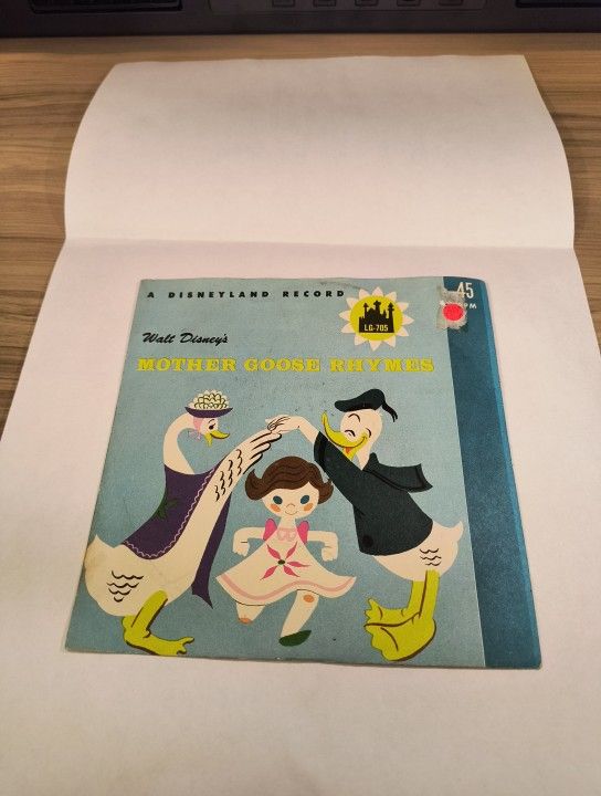 Walt Disney's MOTHER GOOSE RHYMES ~ 45rpm Vinyl 1962 (Disneyland Record LG-705)