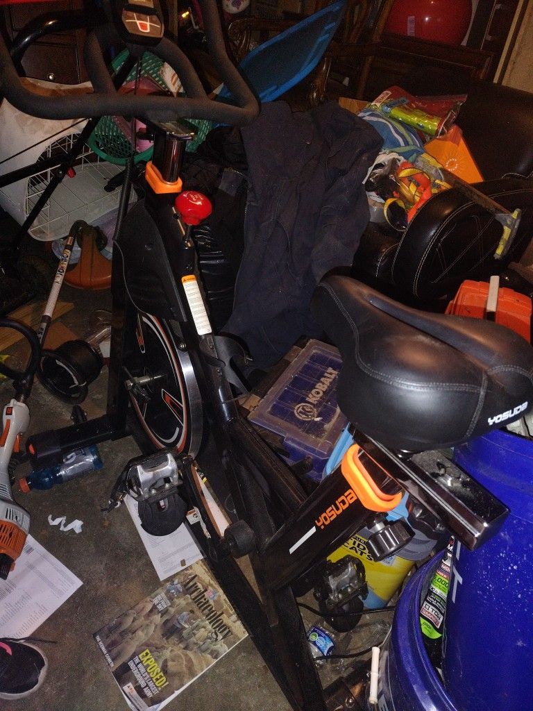 Nice Exercise Bike Bearly Used