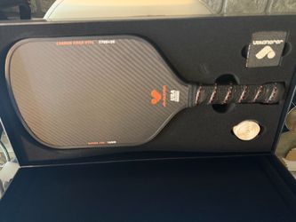 JOJOLEMON Shark 100 Carbon Fiber Pickleball Paddle 16mm + Case/Box