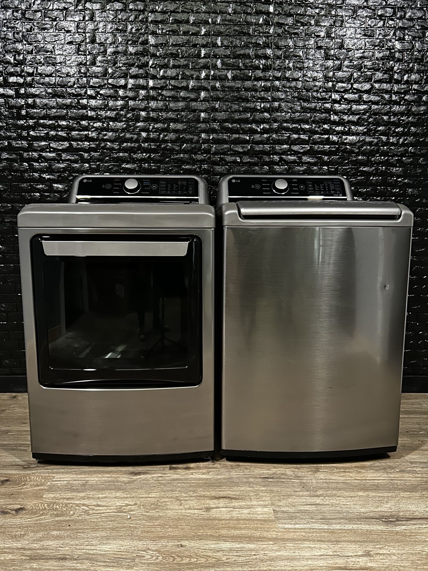 LG Washer & Dryer w/Warranty! R1606A & R1605A