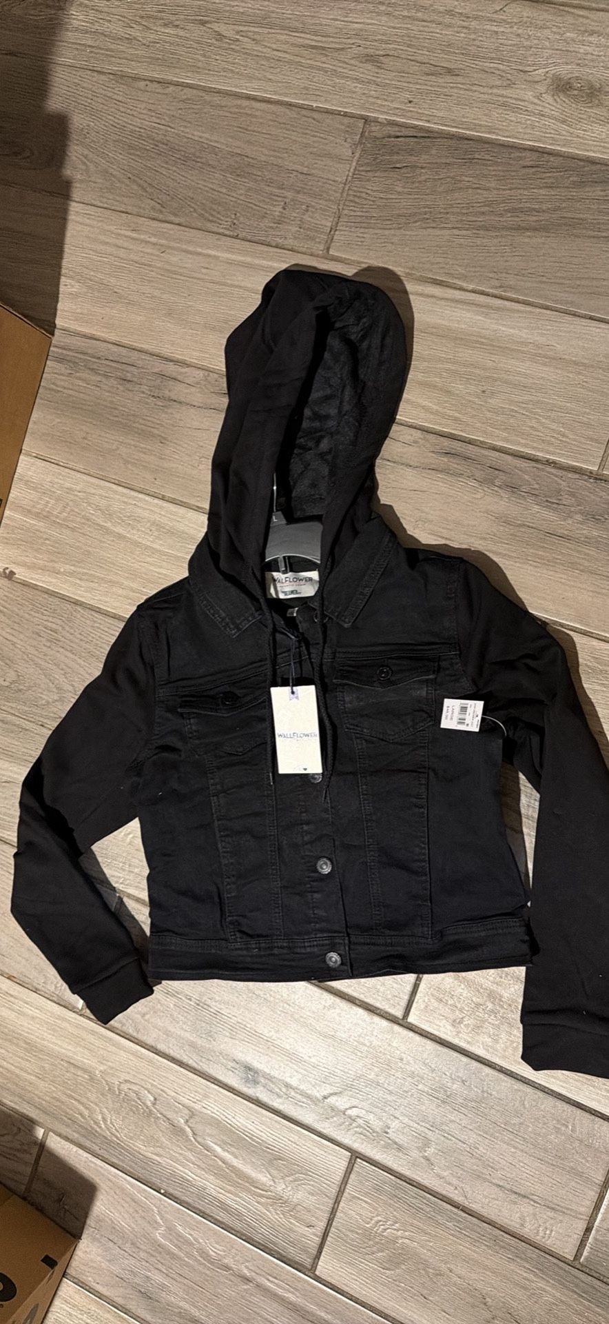 Womens large Jean Jacket With Hoodie NEW