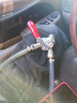 Beer keg tap