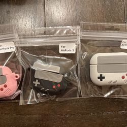 Apple AirPods Pro Or 3NES Nintendo Cover With Key Chain