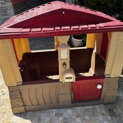 Kids Outdoor Play House 