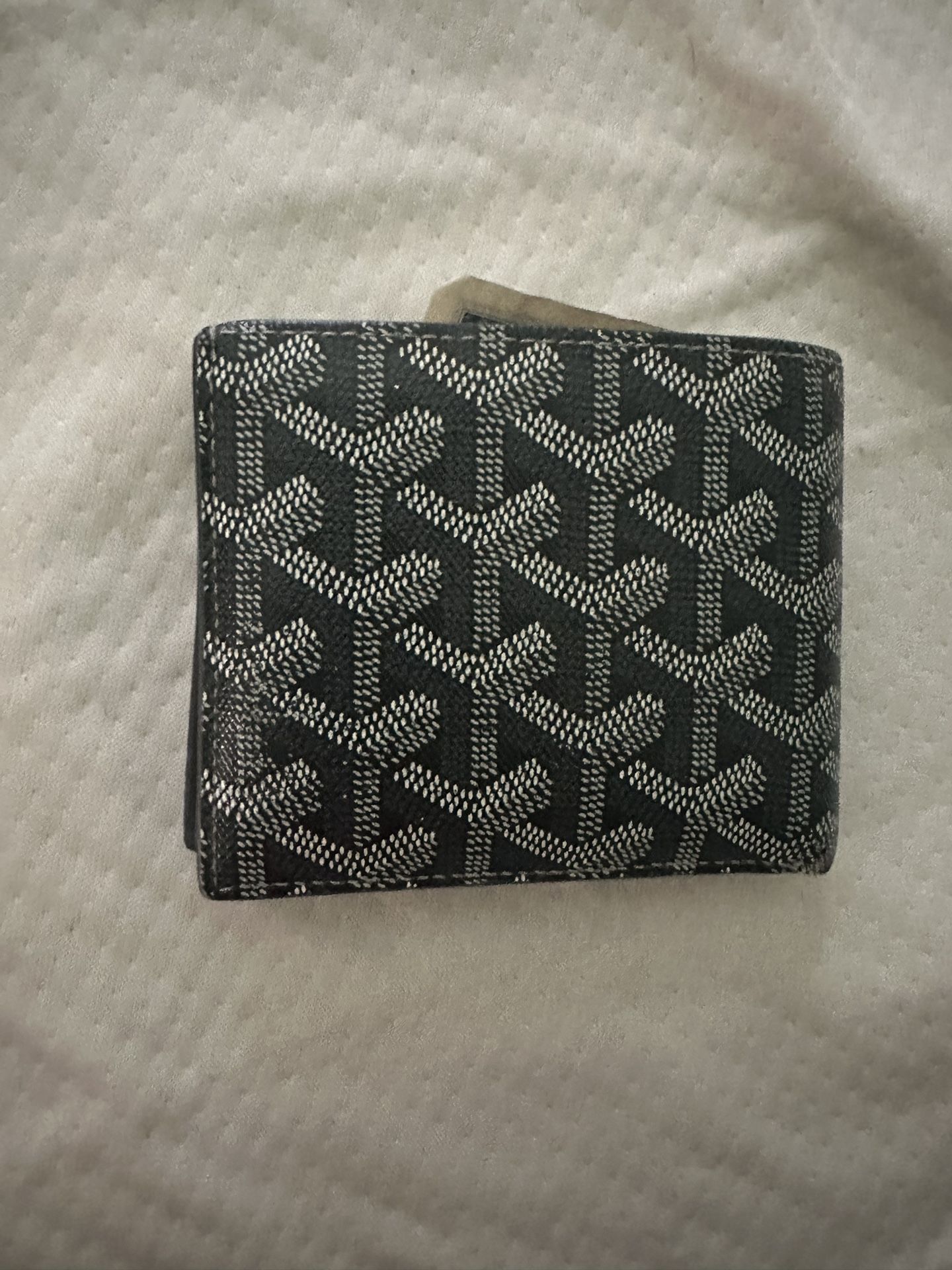 Goyard Victoire Wallet for Sale in Mount Vernon, NY - OfferUp