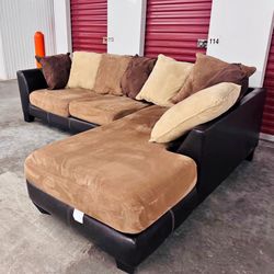 Sectional couch Suede 