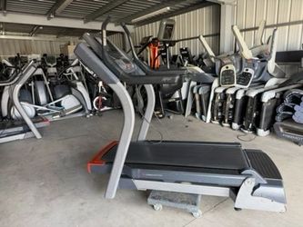 Freemotion 11.9 Incline Trainer (Delivery Included)