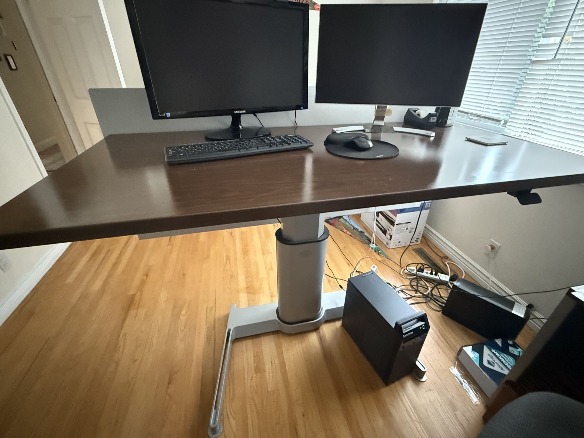 Stand Up And Sit Down Desk $399