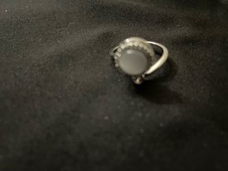 Fidget ring for anxiety