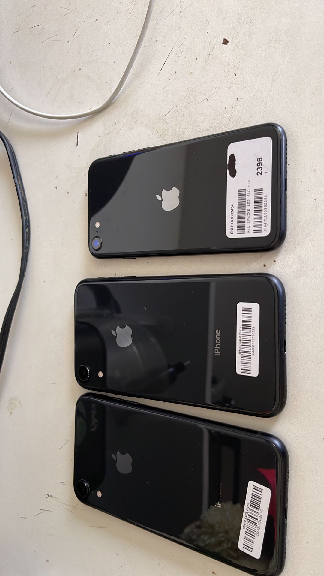 IPHONE XR 64 GiG unlocked