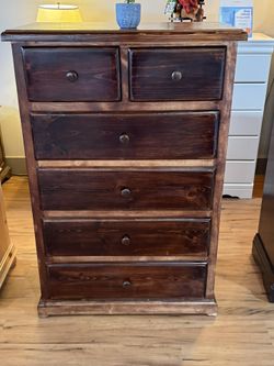 NICE SOLID WOOD DRESSER 