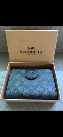 Women’s Coach Wallet