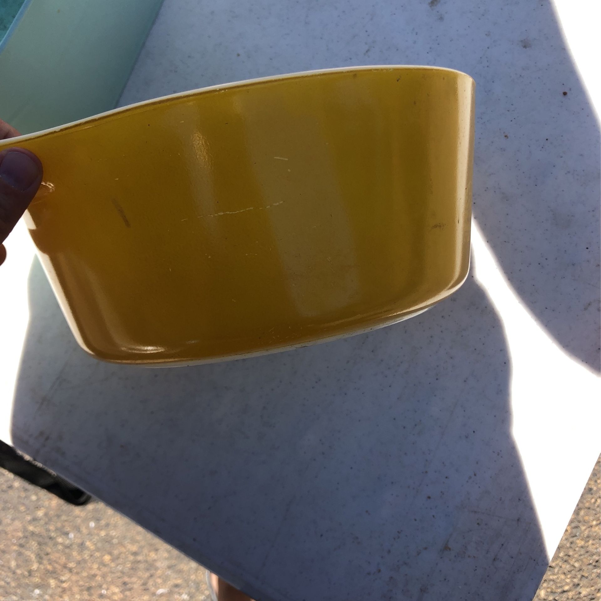 Pyrex Bowl