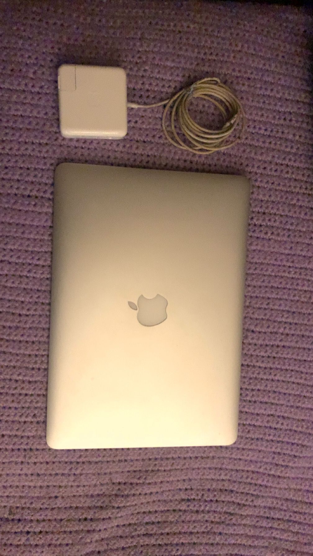 Apple MacBook Air Laptop
