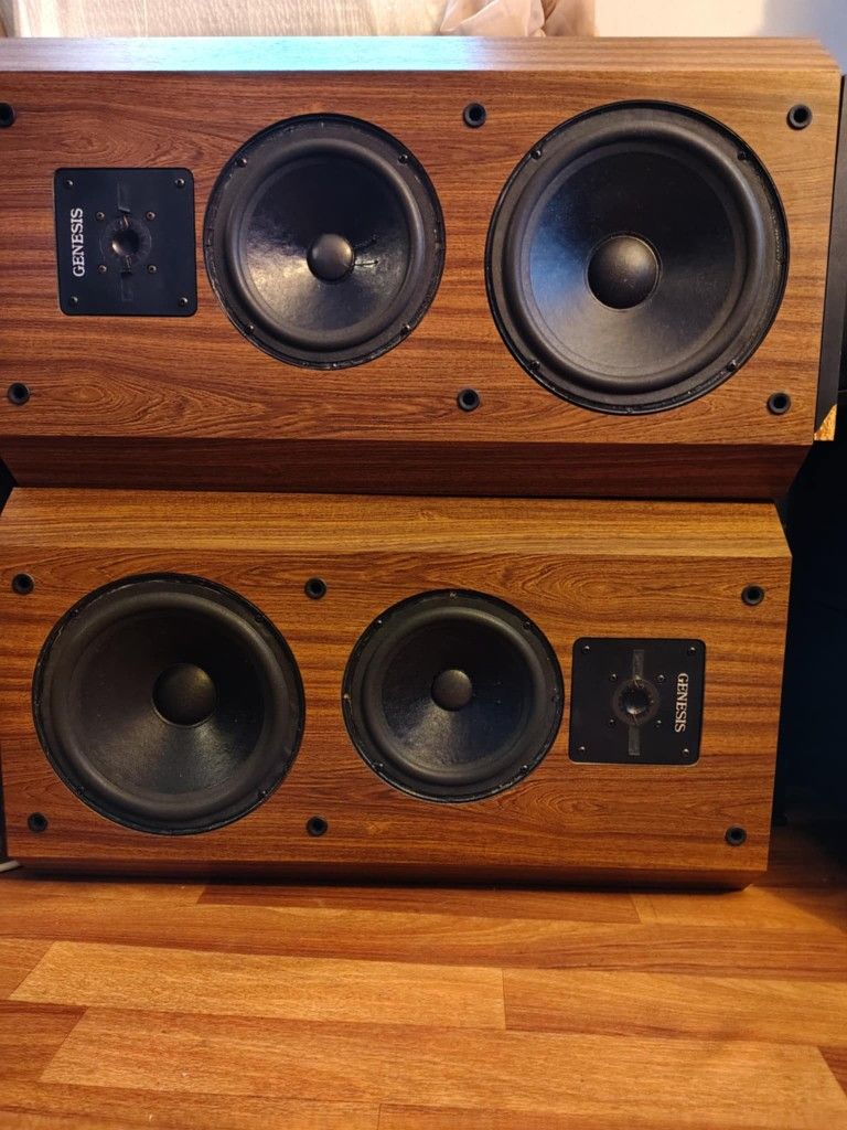 Genesis Vintage 44 Speakers