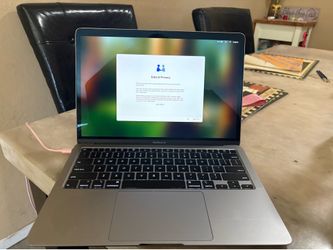Mac Book Air 2020