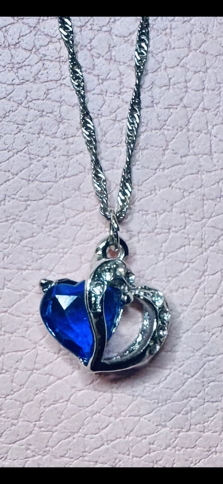 Gorgeous Double Hearts 925 Sterling Silver Beautiful Majestic Necklace