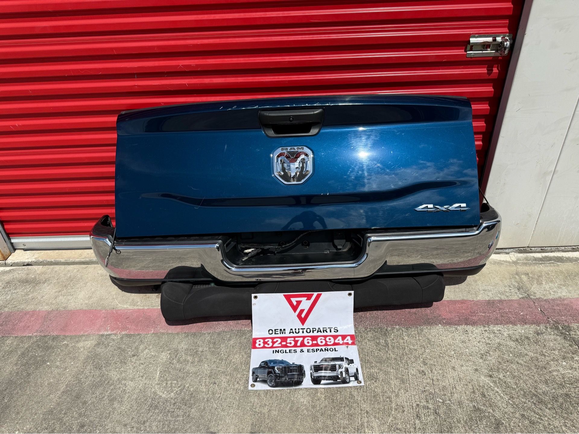 2021 2022 2023 Dodge Ram larime rear back bed tailgate and back chrome Bumper