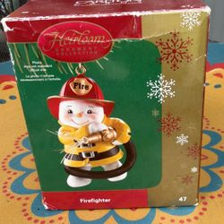 Heirloom Ornament collection Carlton Cards #47 Firefighter Snowman 