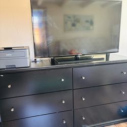 Ashley Furniture Dresser With Drawers And Mirror