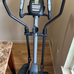 Golds Gym Stride Trainer Elliptical for Sale in Keansburg NJ OfferUp