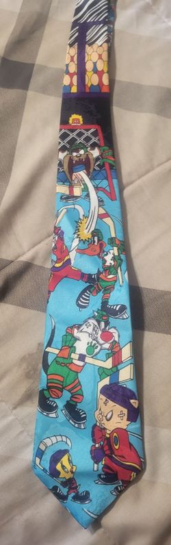 Looney Toons Mens Tie