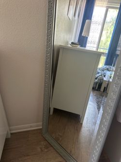 Full body mirror