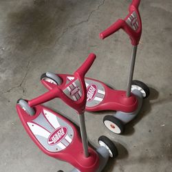 2 Scooters - Radio flyer
