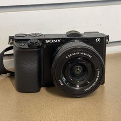 Sony 6100 