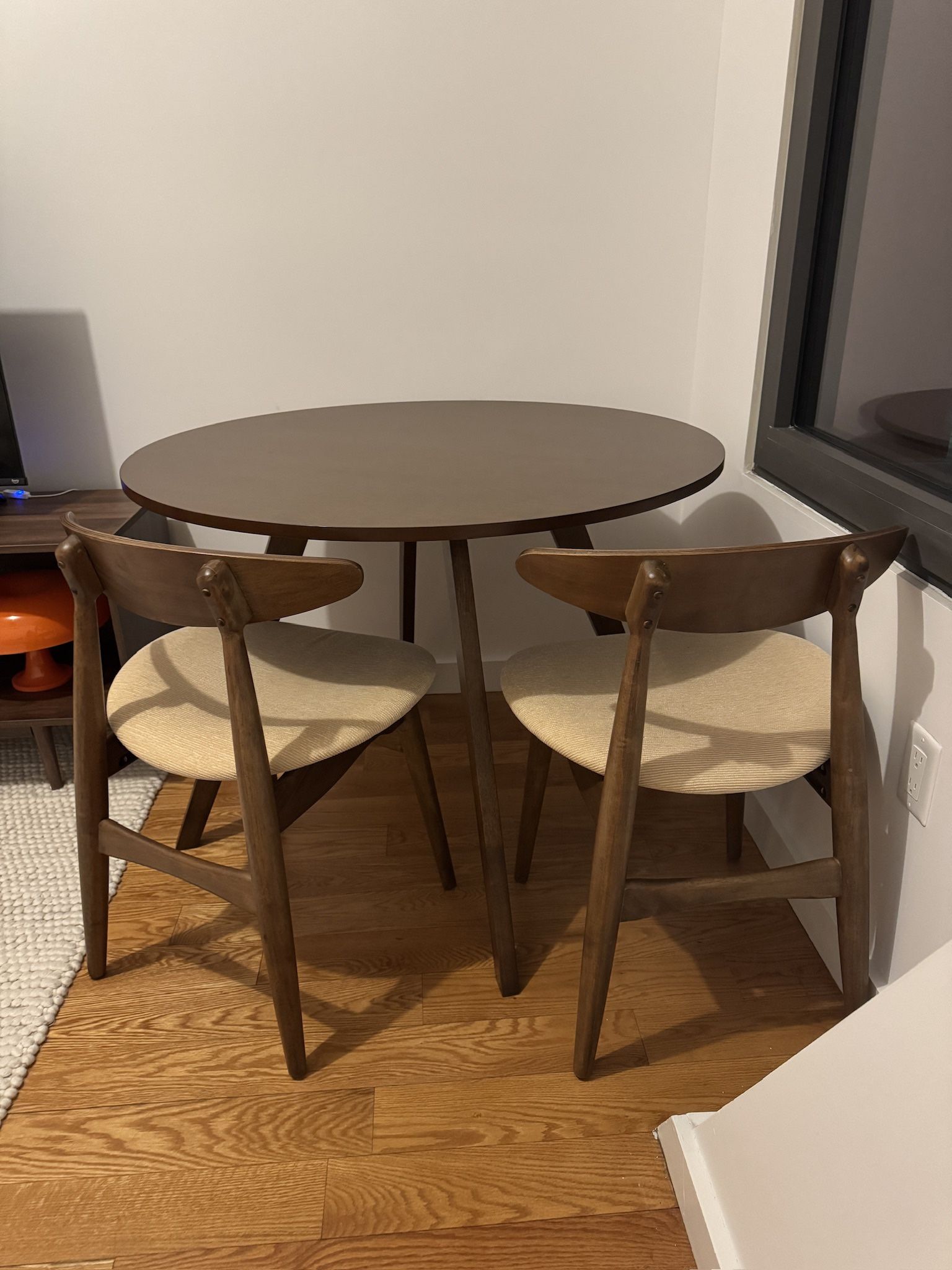 Dining Table + Chairs