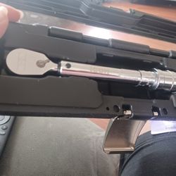 3/8 Inch Dr Click Type Compact Torque Wrench