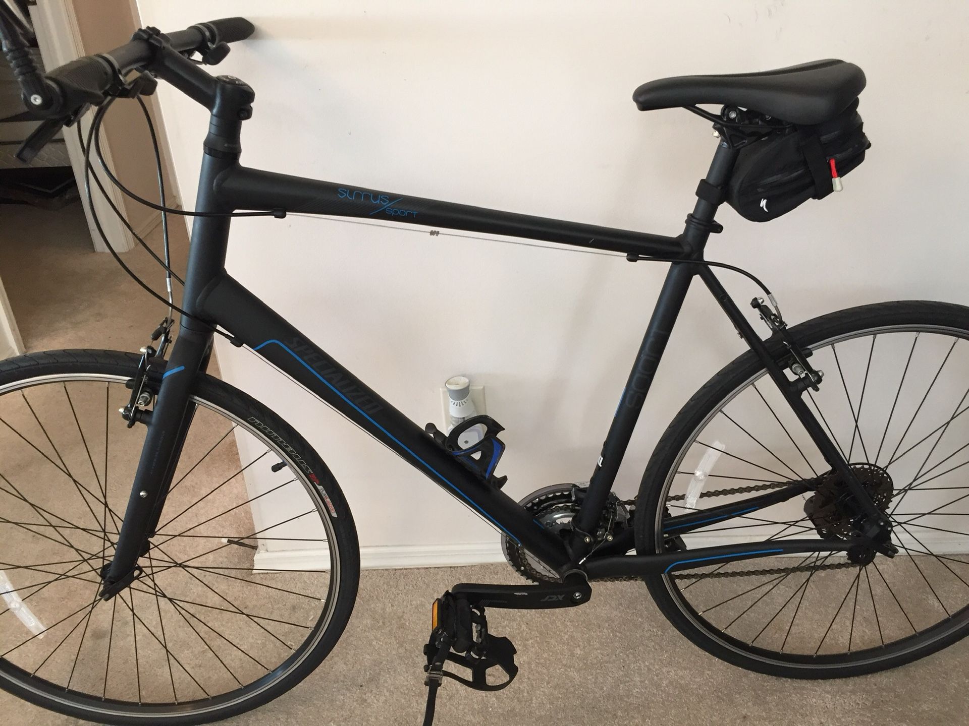 Specialized Sirrus XL Straight Bar Touring Road bike ready/ride nice