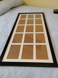 Wall collage picture frame