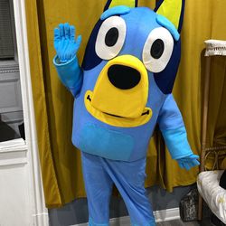 Bluey mascot 