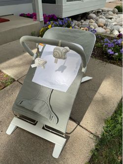 Baby bouncer seat - Sage Green