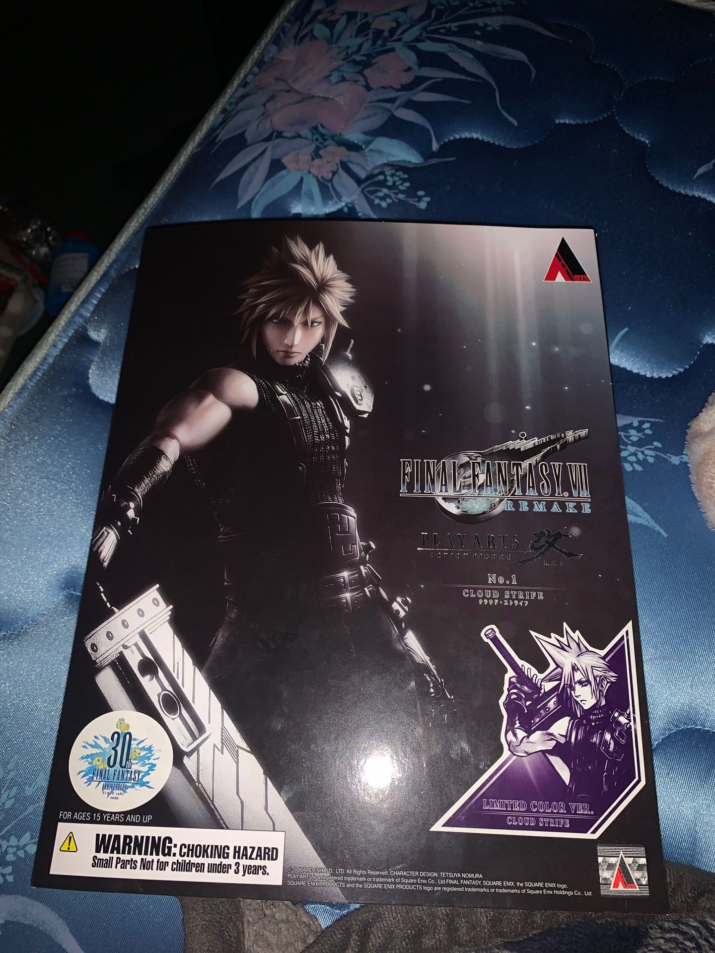 Final fantasy 7 remake play arts Kai limited edition Cloud Strife colored version