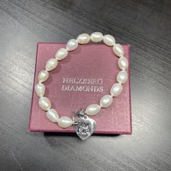 Pearl Bracelet 