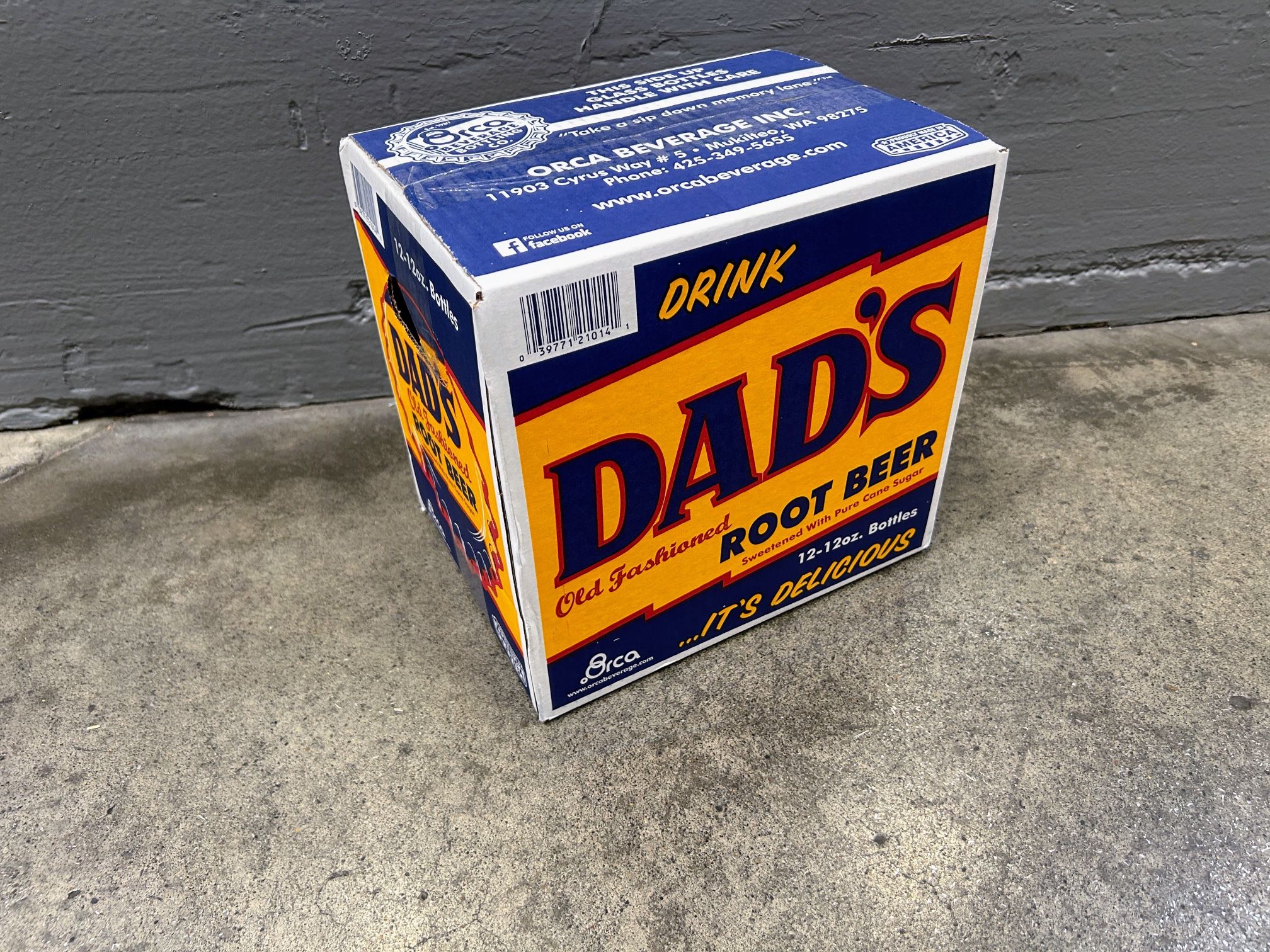 DAD’S ROOT BEER - Case (12 Bottles)
