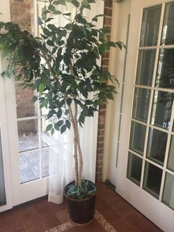 Artificial tree