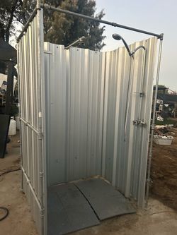 Outside shower