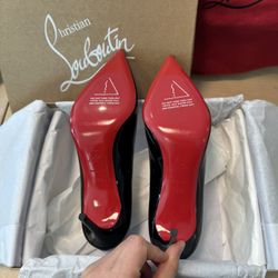 Christian Louboutin- Kate Size 38.5