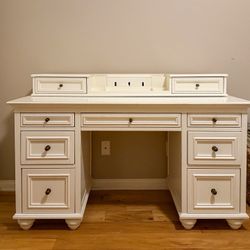 Pottery Barn Solid Wood Beautiful White Desk with Removable Hutch/Outlet ports 