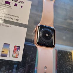 Rose Apple Watch Series 5 40mm GPS